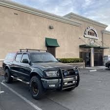 Francisco's Meat Company β 92kW commercial solar installation by Solar CCS